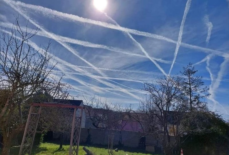 les-chemtrails-en-avril-2023.jpg