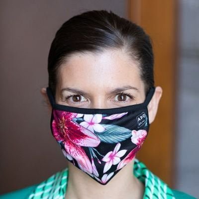 photo-de-profil-twitter-de-genevieve-guilbault-masquee-pour-la-propagande-covid-19-caquiste.jpg