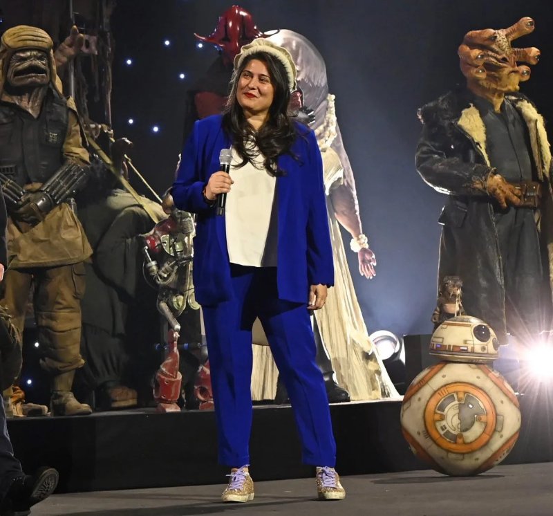 Sharmeen Obaid-Chinoy lors du panel studio à Star Wars Celebration 2023 à Londres.Kate Green / Getty Images