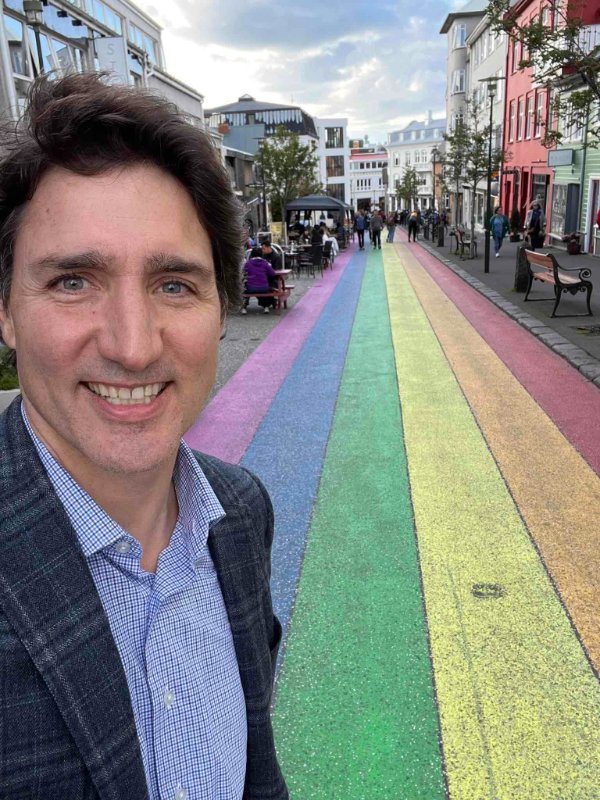 justin-trudeau-woke-en-islande.jpeg