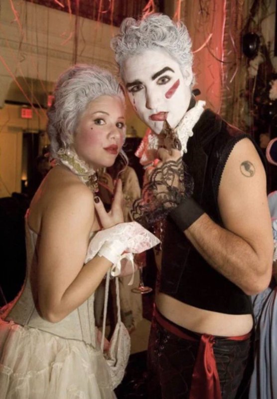 sophie-et-justin-aiment-se-deguiser-ce-sont-des-acteurs.jpg