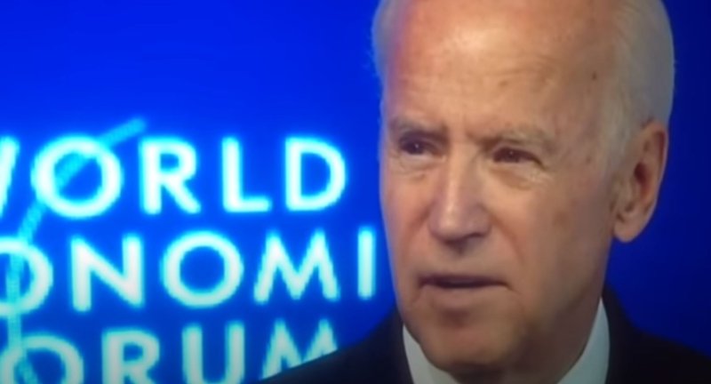 joe-biden-au-fem.JPG