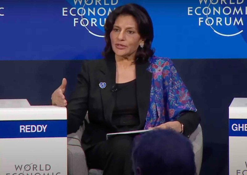 reddy-et-la-maladie-x-a-davos-2024.jpg