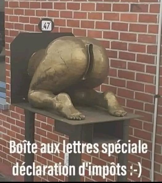 boite-aux-lettrespour-les-declarations-d-impots.jpg