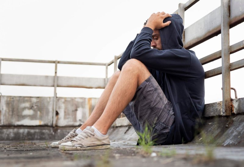 jeune-homme-en-reflexion.jpg
