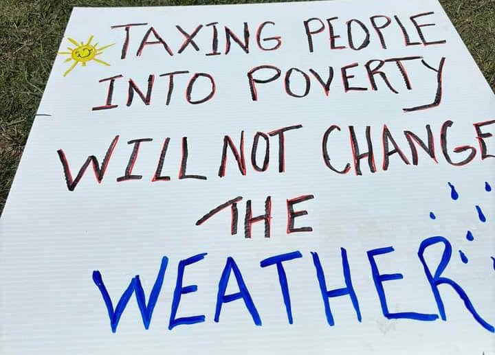 taxer-les-gens-jusqu-a-la-pauvrete-ne-changera-pas-la-temperature.jpg