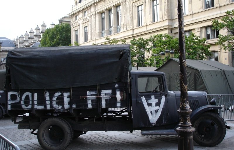 equipements-de-la-resistance-francaise-ffi.jpg
