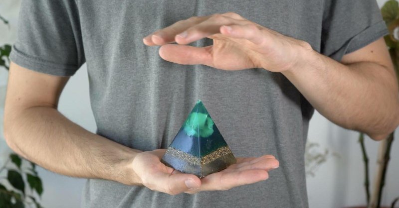 exemple-d-une-pyramide-d-orgone.jpg