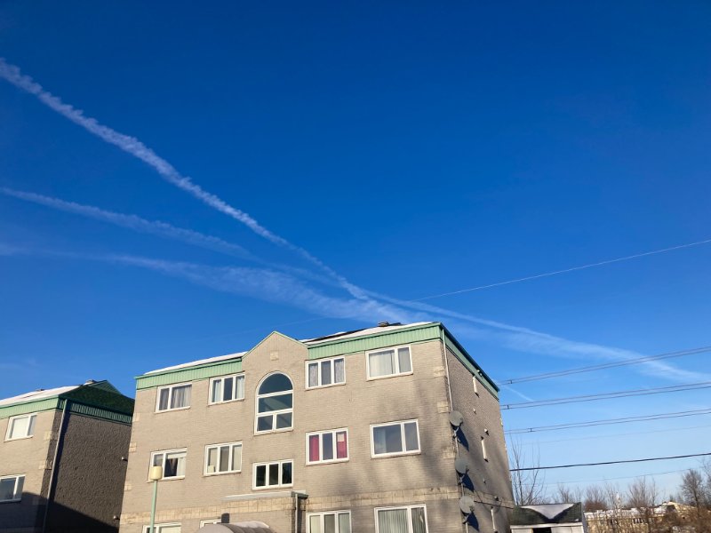 lignes-dans-le-ciel-2.JPEG