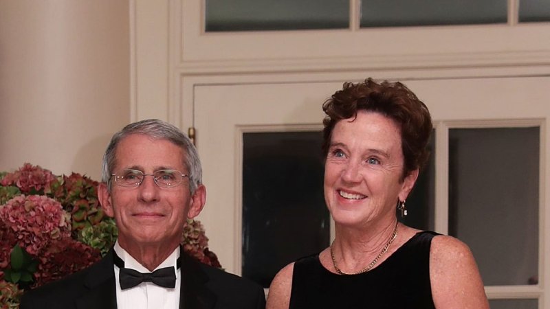 dr-anthony-fauci-et-sa-femme.jpg