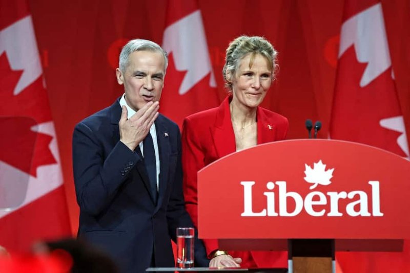 marc-carney-et-sa-femme.jpg