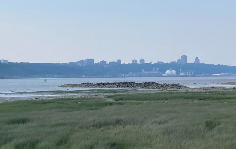 ville-de-quebvec-au-loin-depuis-levis.jpg
