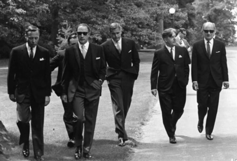 trahison-trudeau-pere.jpg