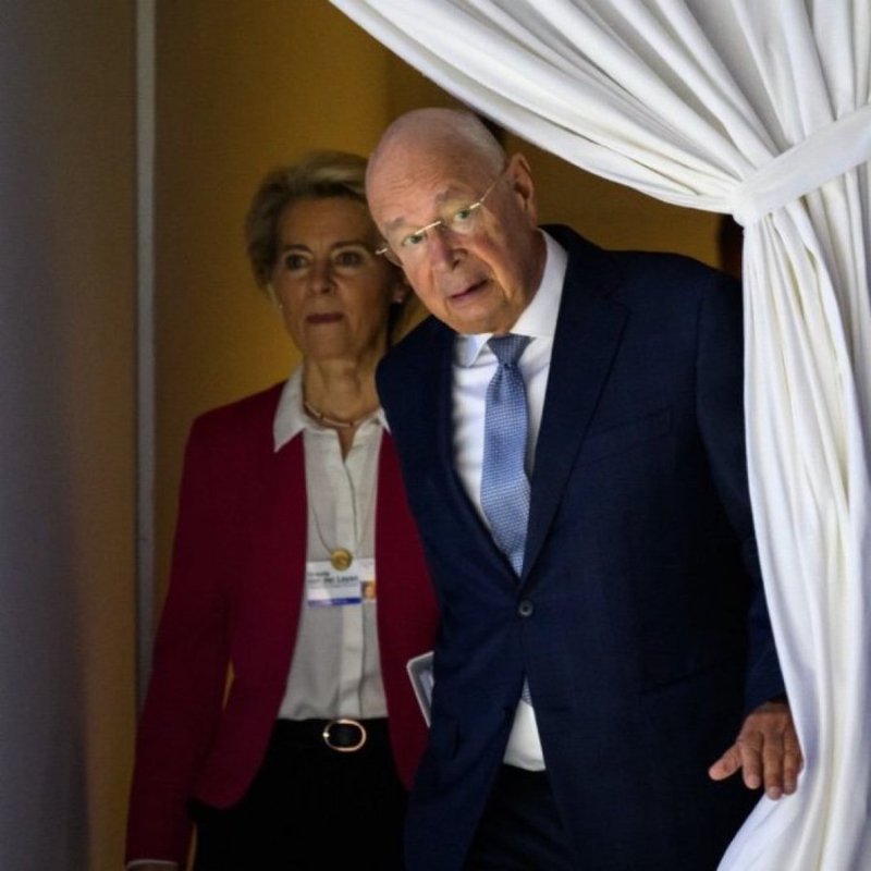 ils-se-cachent-von-der-leyen-et-schwab.jpg