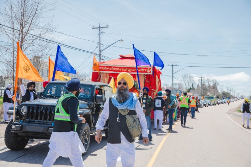 parade-sihk-1.jpg