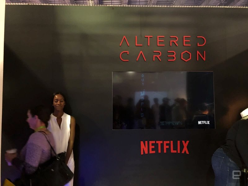 c-est-une-pub-pour-la-serie-aletered-carbon-dans-netflix.jpg