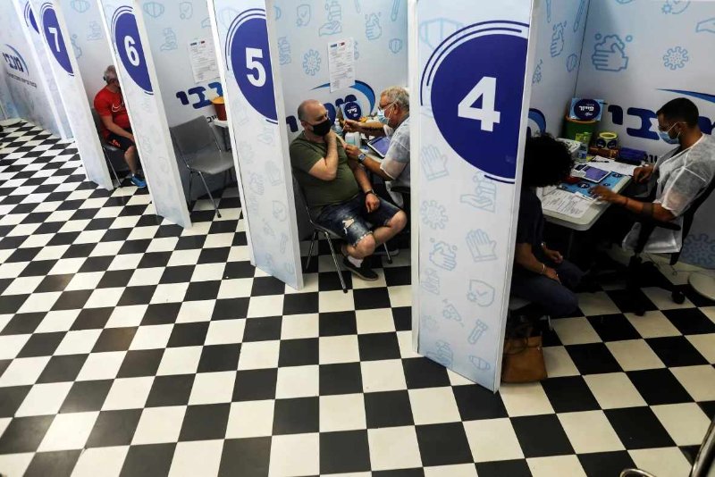 vaccination-3e-dose-en-israel.jpg