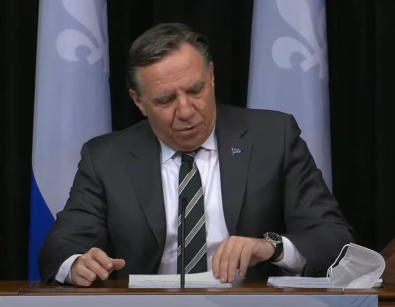 francois-legault-en-point-de-presse.JPG