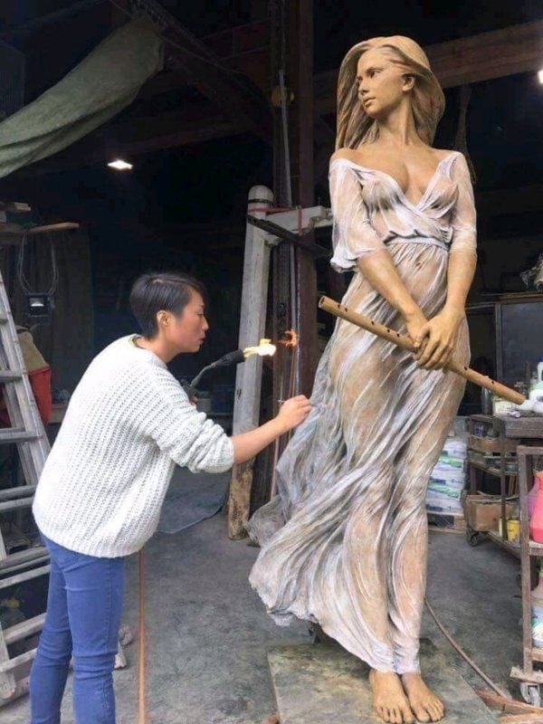 woman-carved.jpg