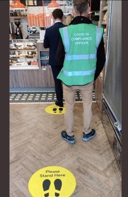 le-niaisage-des-mesures-covidistes-absurdes.jpg