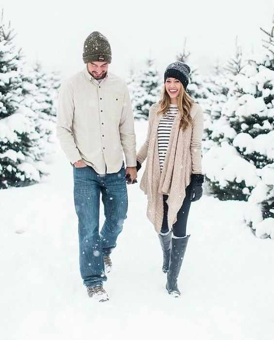 couple-heureux-a-noel.jpg