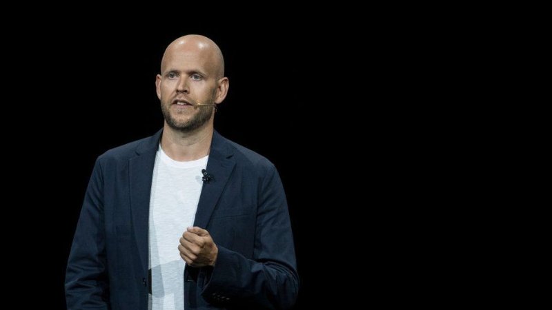 Le PDG de Spotify, Daniel Ek, a déclaré qu'il reconnaissait que la société avait une "obligation" de fournir plus d'équilibre sur sa plate-forme