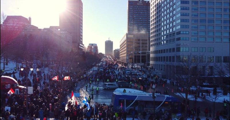 manifestation-des-camionneurs-le-5-février-2022-a-quebec.jpg