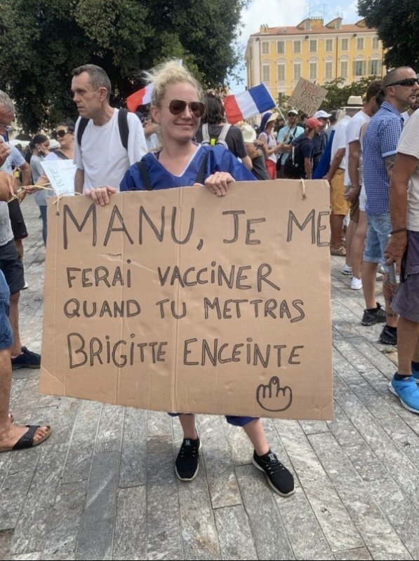 brigitte-macron-est-un-homme.jpeg