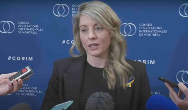 melanie-joly-au-crim-de-mtl-en-mars-2022.jpg