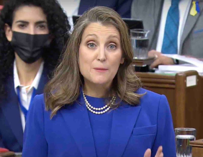chrystia-freeland-parle-de-son-budget-2022.jpg