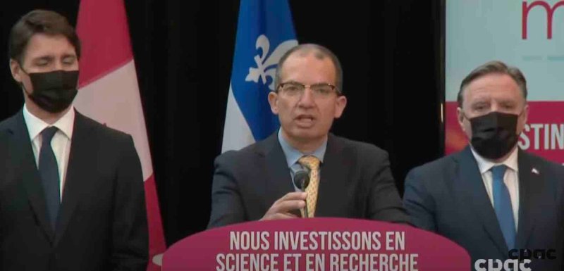 trudeau-et-legault-au-service-de-moderna.jpg