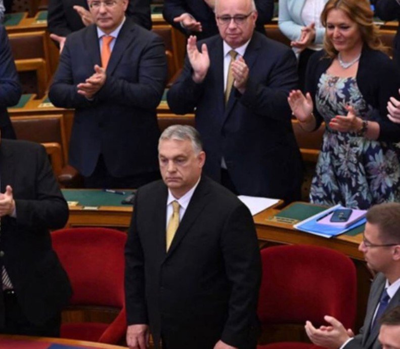 viktor-orban-denonce-george-soros.jpg