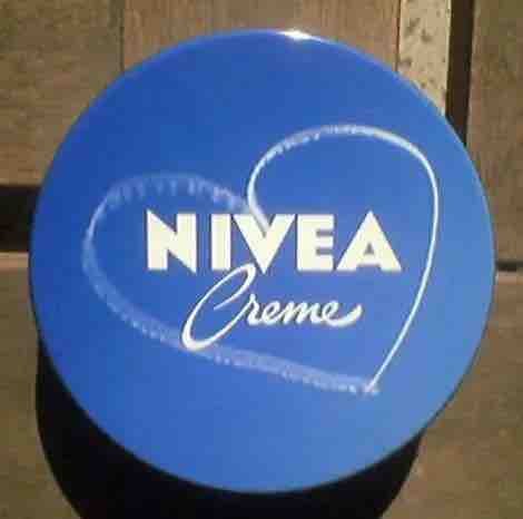 nivea-et-les-chemtrails.jpg