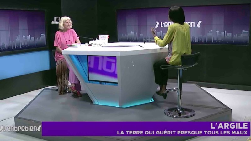 sur-le-plateau-de-l-entretien-a-ortb.jpg