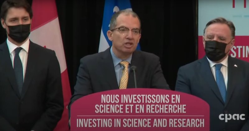 stephane-bancel-de-moderna-avec-les-acteurs-politiques-jt-et-fl.jpg