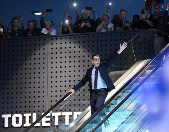 popularite-d-eric-duhaime-en-campagne-electorale-de-septembre-2022.jpg