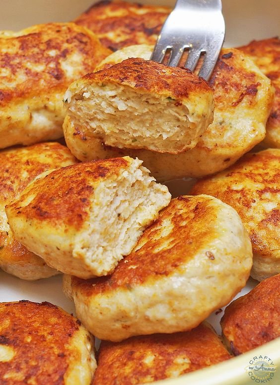 kotletki-au-poulet-russe.jpg