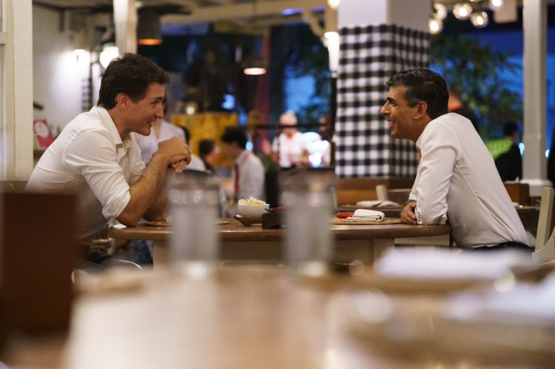 rencontre-entre-justin-trudeau-et rishi-sunak-deux-mondialistes-a-bali-en-indonesie.jpg