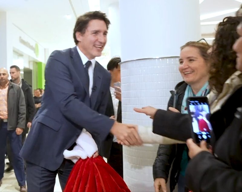 justin-noel-trudeau.jpg