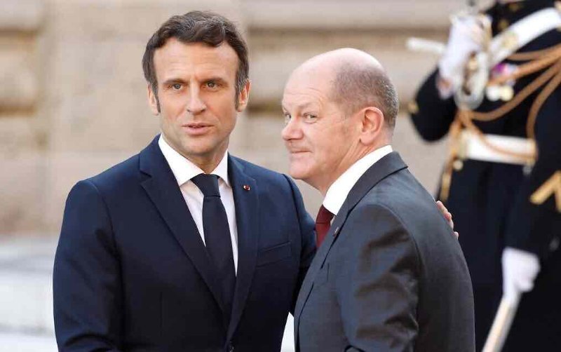 emmanuel-macron-et-olaf-scholz.jpg