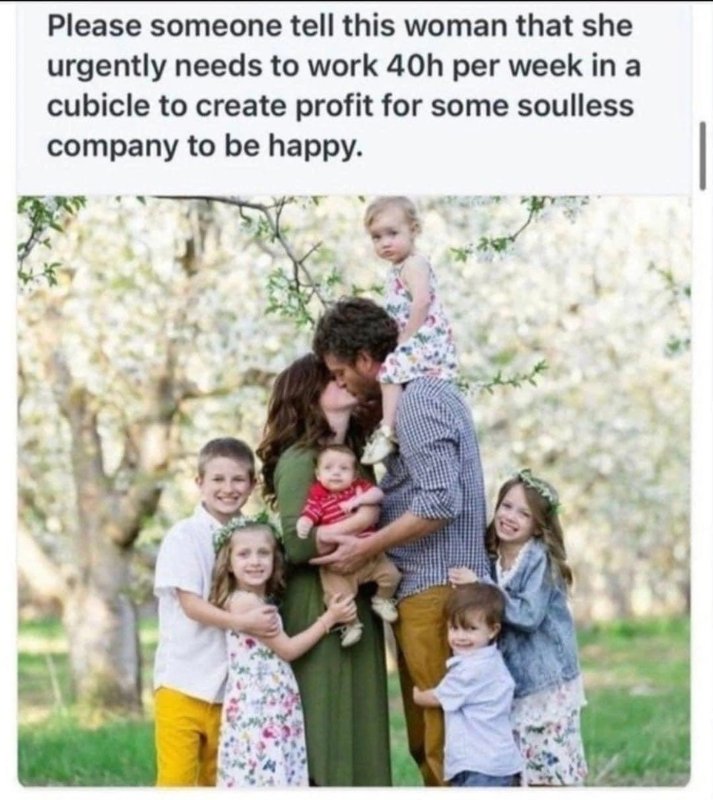 les-femmes-n-ont-pas-besoin-de-perdre-leur-vie-dans-un-cubicule.jpeg
