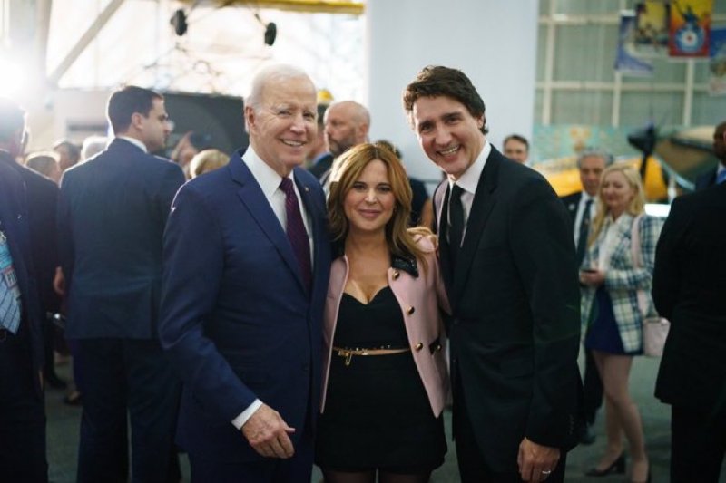 biden-julie-snyder-et-trudeau-24-mars-2023.jpg