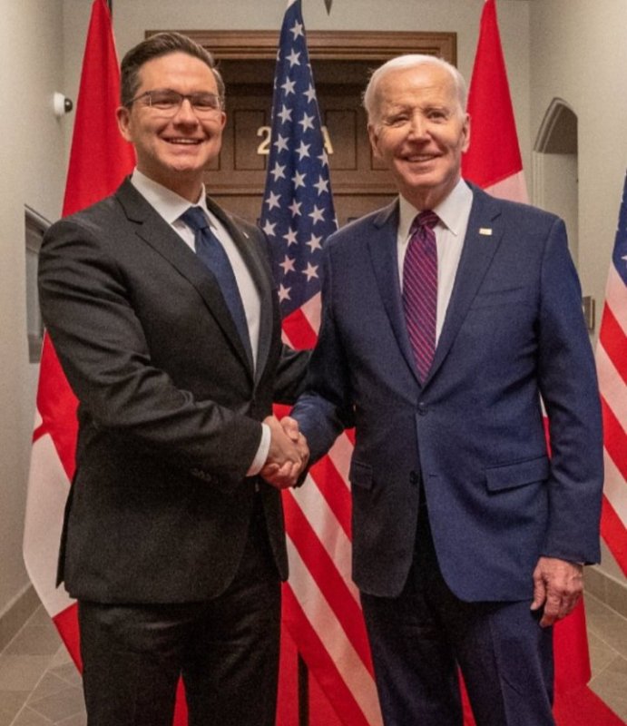 pierre-poilievre-est-fier-de-rencontrer-joe-biden-le-24-mars-2023-a-ottawa.jpg