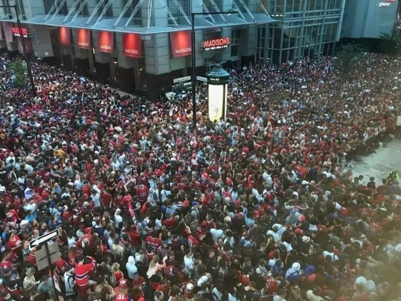 des-milliers-de-fans-des-habs.jpg