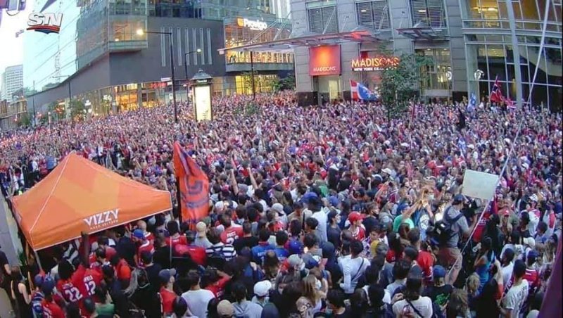 fans-des-habs-en-serie-a-montreal-sans-masques.jpg