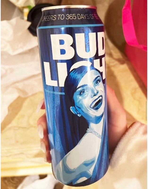 dylan-mulvaney-et-sa-commandite-de-budweiser.jpg